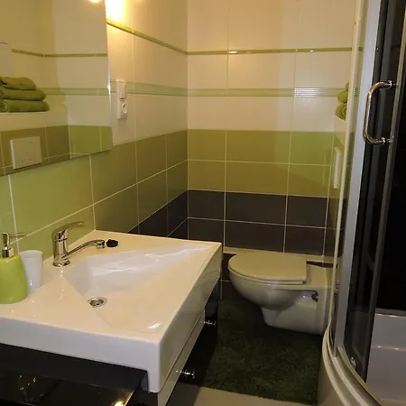 33 Apartman *