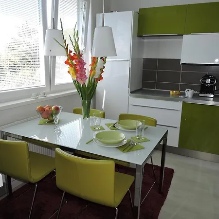 33 Apartman *
