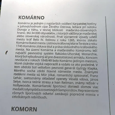 33 Révkomárom
